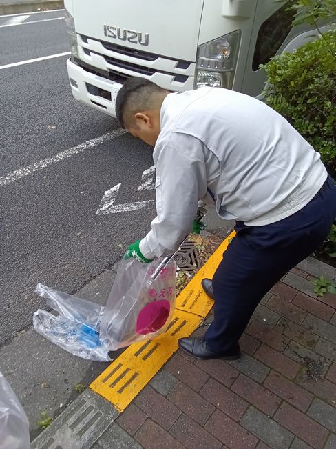 社会貢献活動「芝地区クリーンキャンペーン」に参加しました。